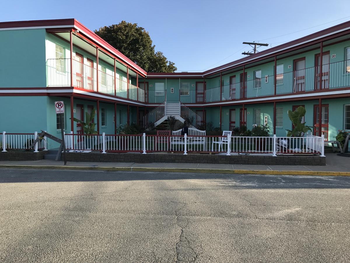 Riverview Inn Colonial Beach Exterior photo